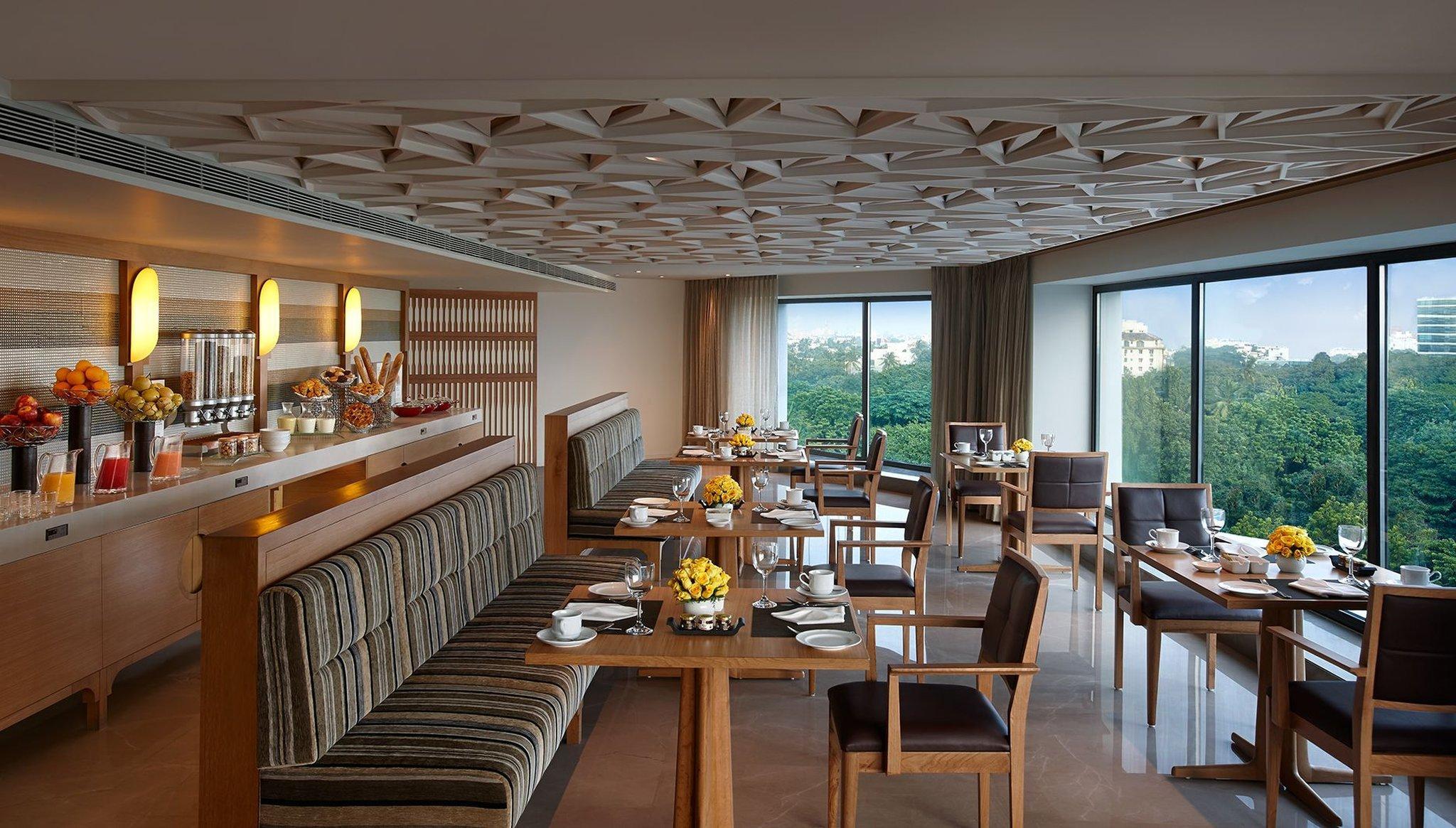 Crowne Plaza Chennai Adyar Park, An Ihg Hotel Eksteriør billede The Park, Hyderabad
