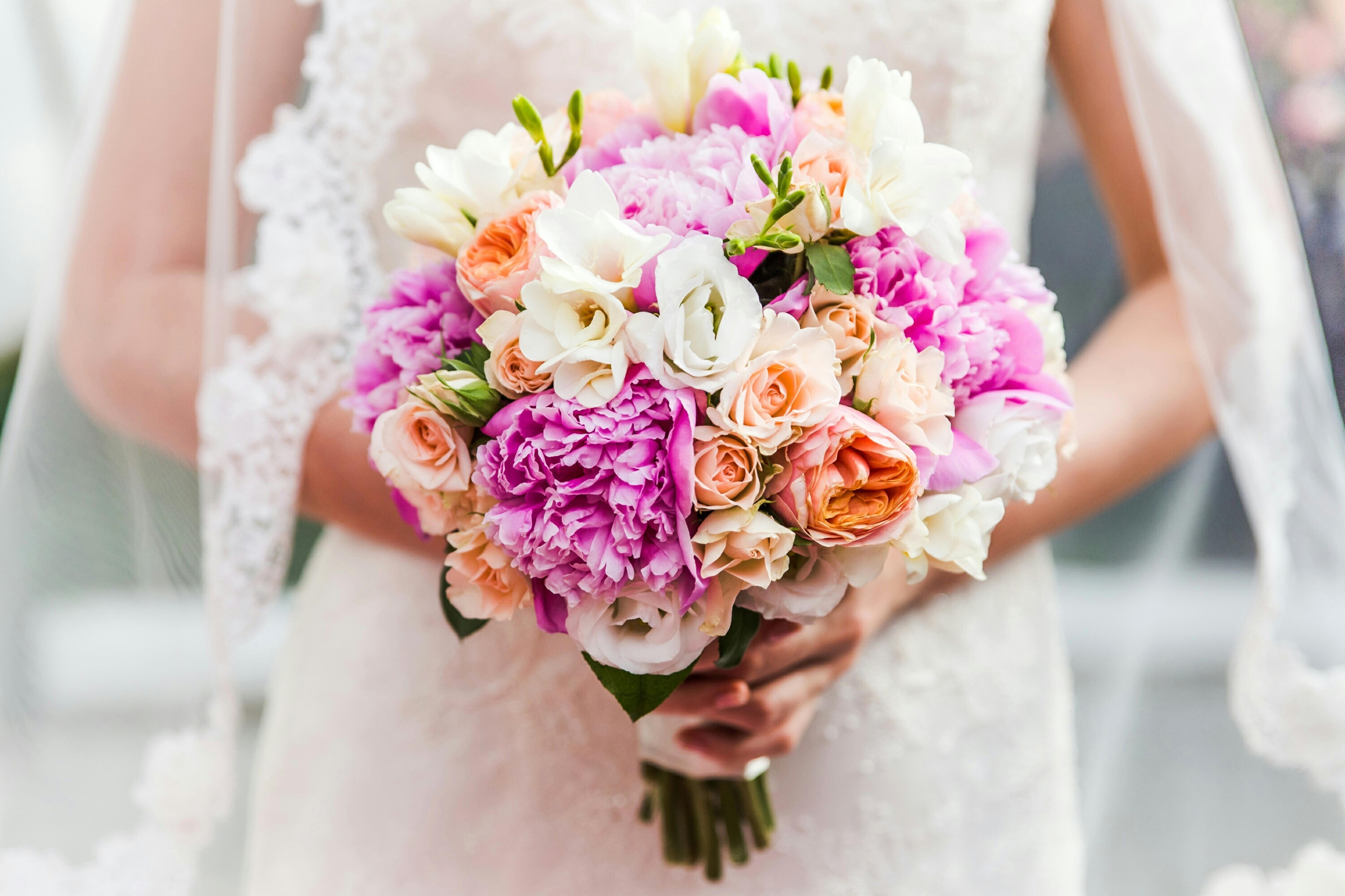 Crowne Plaza Chennai Adyar Park, An Ihg Hotel Eksteriør billede A bridal bouquet